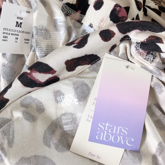 Stars Above Animal Print PJ set New with tags! Womens Pyjamas medium - Picture 16 of 16